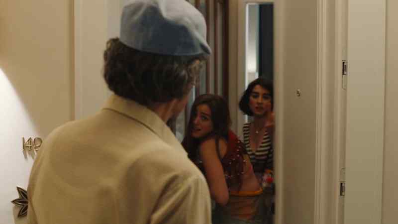 I'm so sorry! We... We thought it was our room!