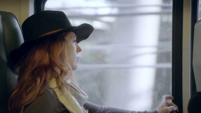 �� I'm standing in the rain ♪