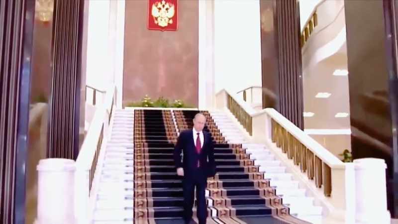 In 2003, the billionaire oligarchs who had underwritten