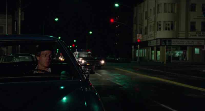 �� In the lights of Texas they saw me ♪