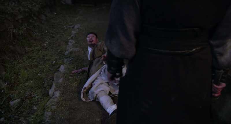 Inan swung his sword while coughing up blood