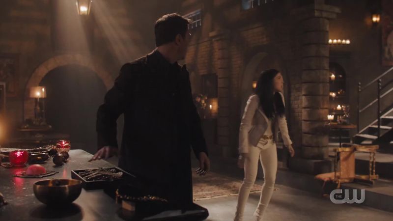 (Inara grunts)