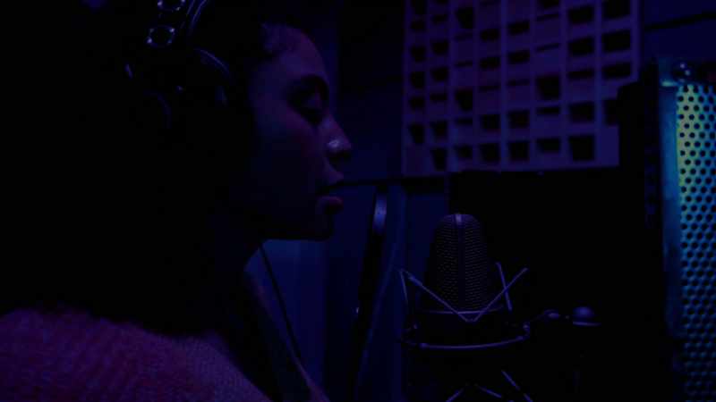 �� [indistinct] on the track ♪