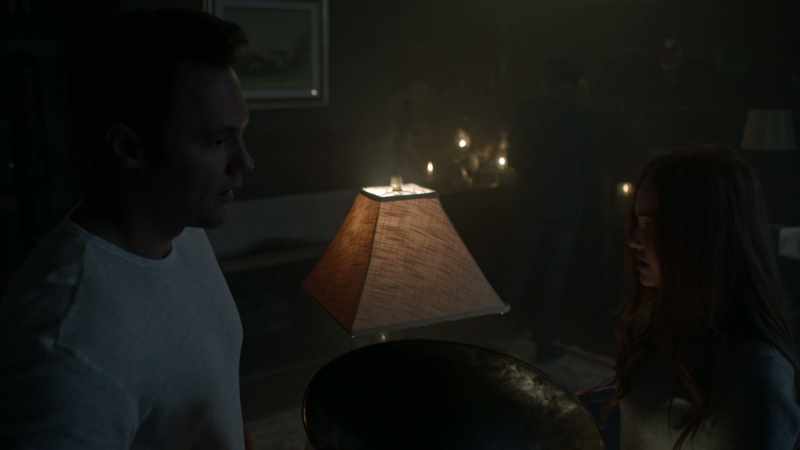 (INDISTINCT SONG ON GRAMOPHONE)