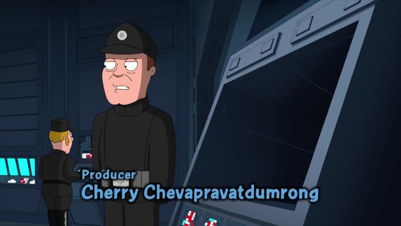 Inform the commander that Lord Vader's shuttle has arrived