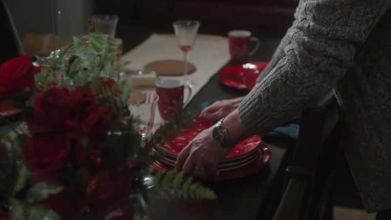 [instrumental Christmas music]