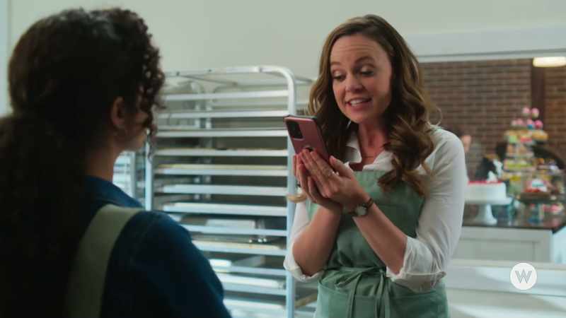 Intelligent, funny, successful, single mom
