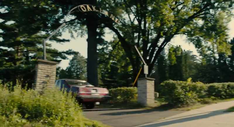 (intense adventurous music)