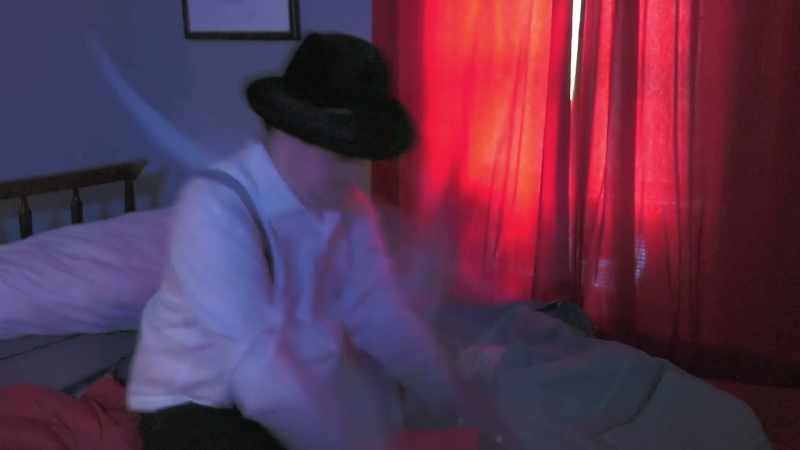 (intense music) (whispers)