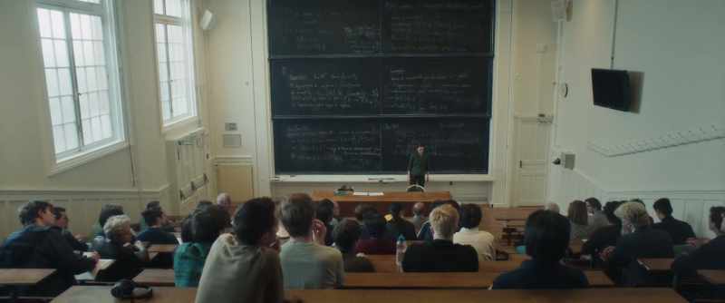 Introducing an expected value into Szemerédi's theorem