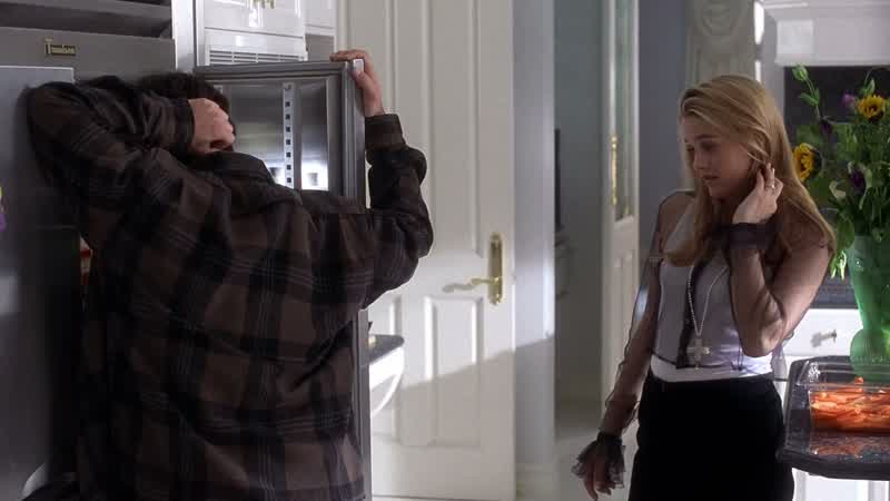 So the flannel shirt dealis that a nod to the crispy Seattle weatheror you trying to stay warm in front of the refrigerator
