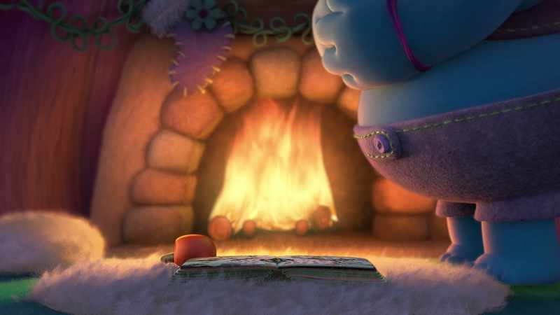 Is that a pipe? Who gave Mr. Dinkles a pipe?