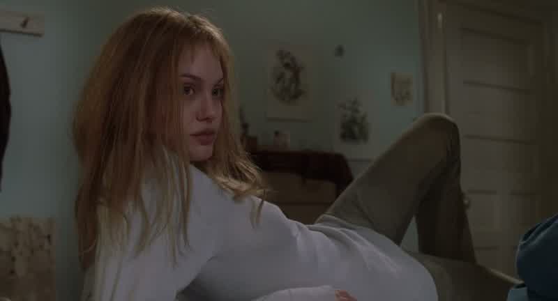 Is Daisy really getting outShe coughed up a big oneHow can I mean she's insaneThat's what ther rape me is all aboutThat's why fucking Freud's picture's on every shrink's wallHe created an industry You