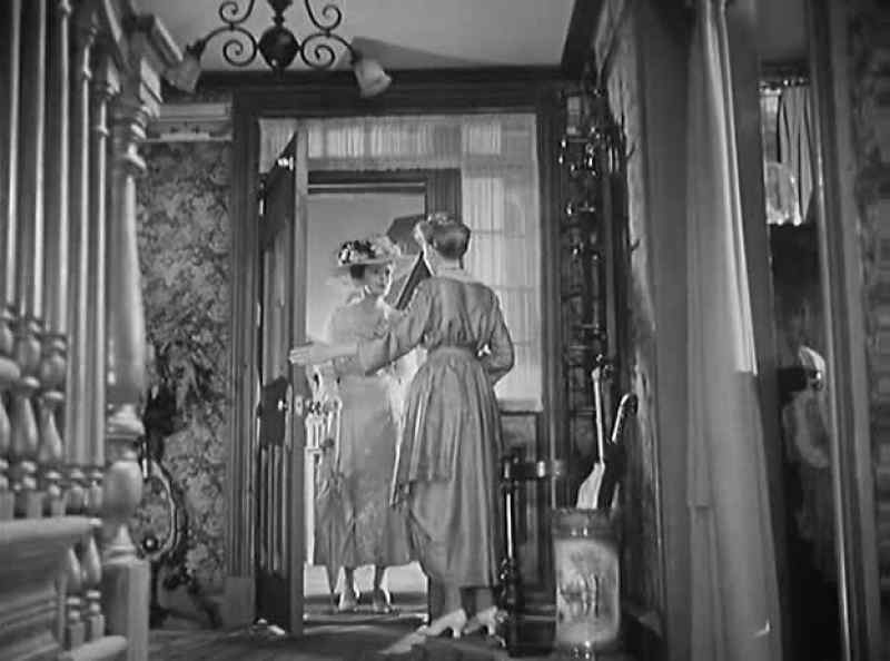 Is Horace alright, Mrs Vendig? - Horace?