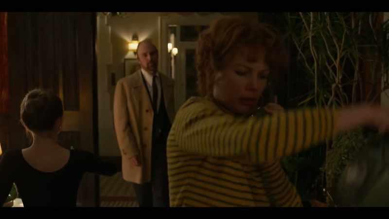 Is that Sam? -I better run. Good talking, bye-bye
