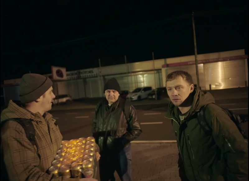 Is he selling meat? - Yes