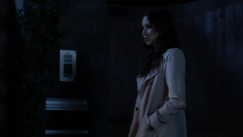IS THERE A PROBLEM, DETECTIVE?