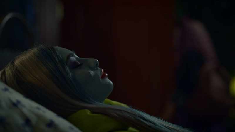 �� Is there nowhere I can be free? ♪
