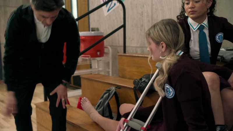 Is that why you've been, um, faking your ankle?