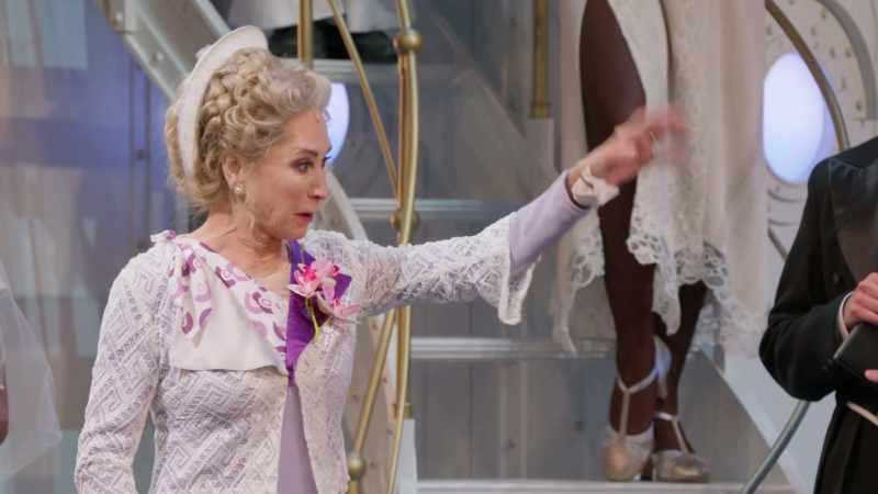 Is this woman really plum tart blossom?