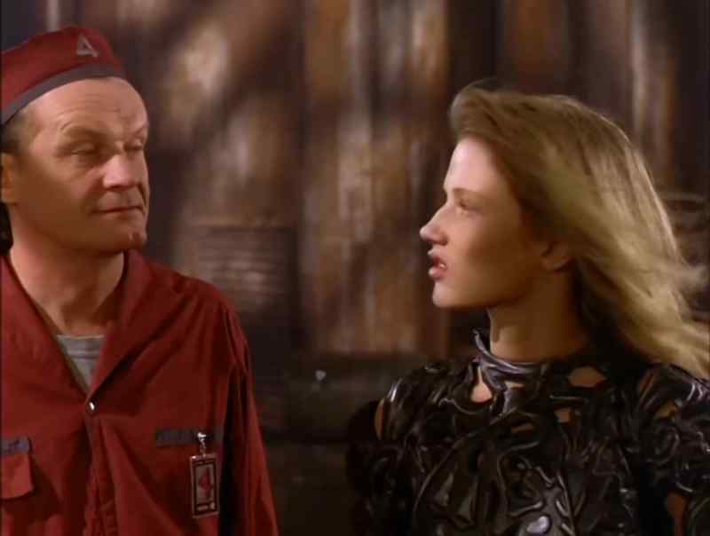Is this your ship? - Oh! no, no, no!