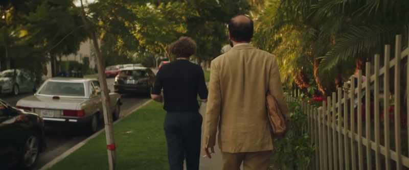 � Isaac: What for? ‐ Alex: I don't know