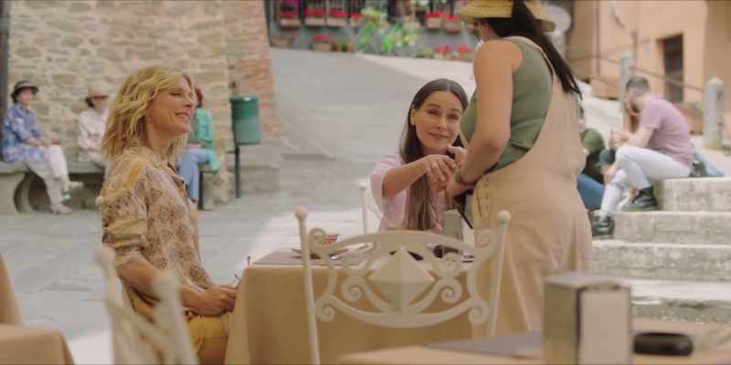 Isabel, Sylvia's sister. - Really?