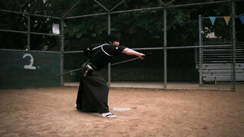 Isao Machii was able to hit it with a samurai sword