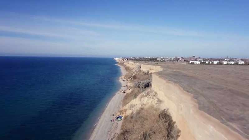 It had a Black Sea coastline, and until 1991