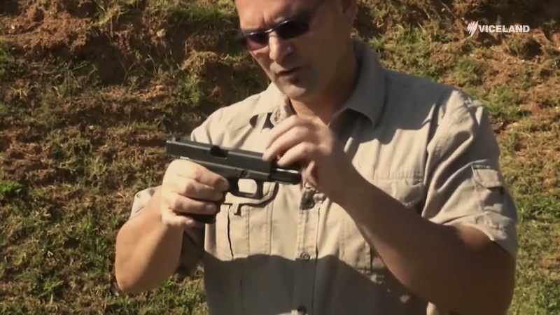 It does not come with an external safety mechanism