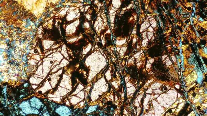 IT DOES SHOW A VERY, VERY WEAK MAGNETIC EFFECT