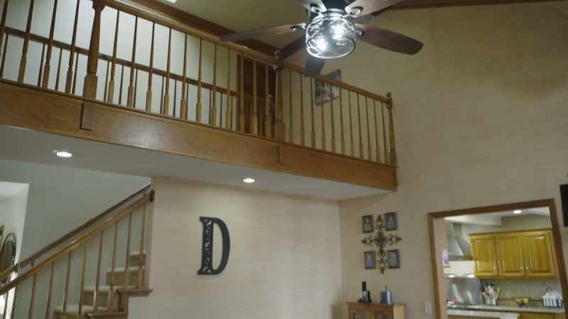 It does. -Would you like to be able to hang out in this area?