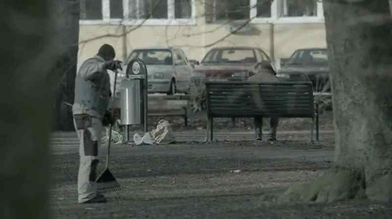 It isn't him. We'll restart the operation. Everyone to his old position