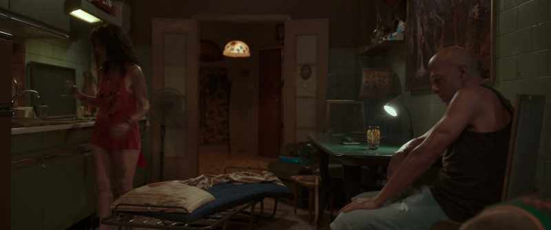 It was just for a minute... - Don't make things harder, Romeo