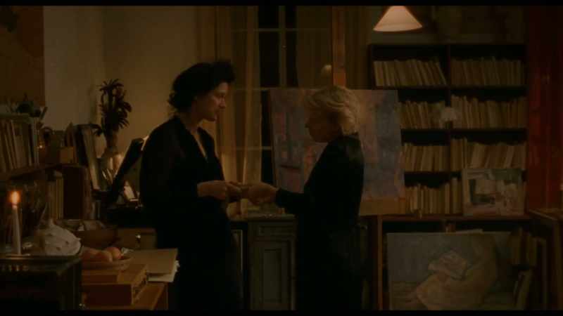 It was like...an irresistibly beautiful dragon had arrived