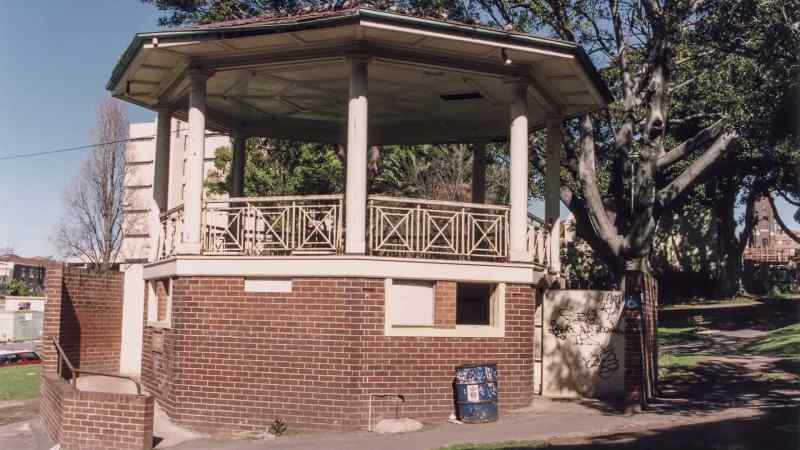 It may be a park, it may be a public lavatory