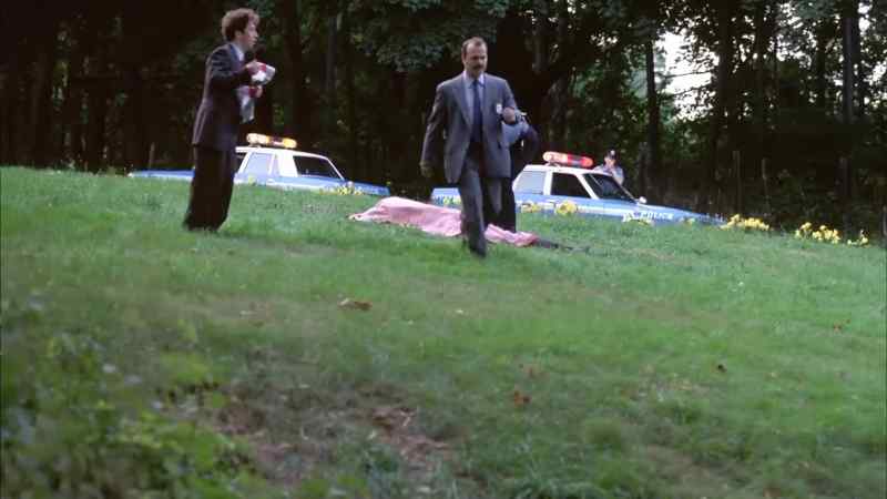 It is Melville's gun, sir. - We got to trace a car