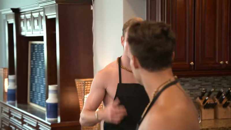 It is now time to reveal your bottom two men