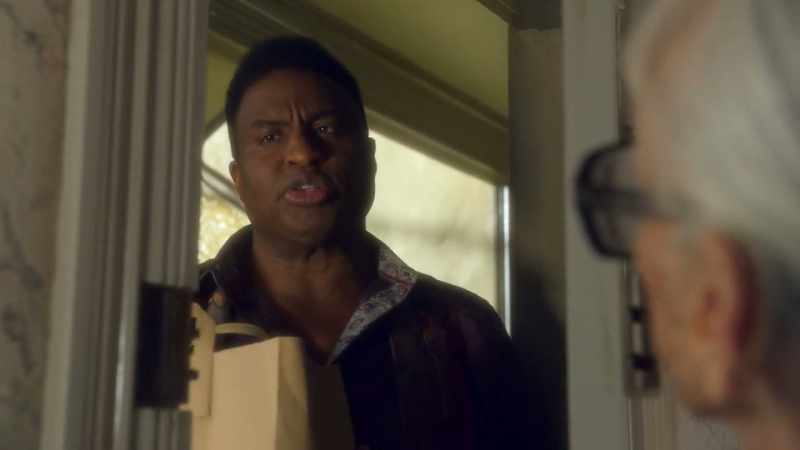 It was off, but it's on now. - Well, here are your groceries