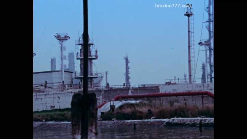 It was understood that the sea was a vast expanse