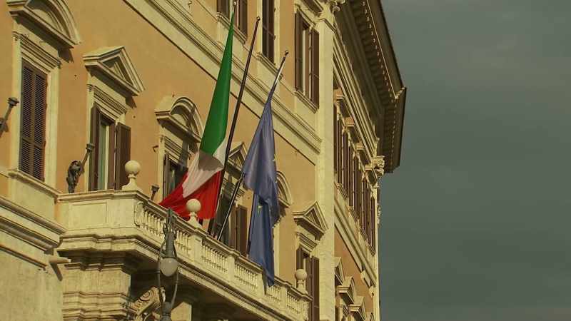 Italian authorities start tapping phone calls