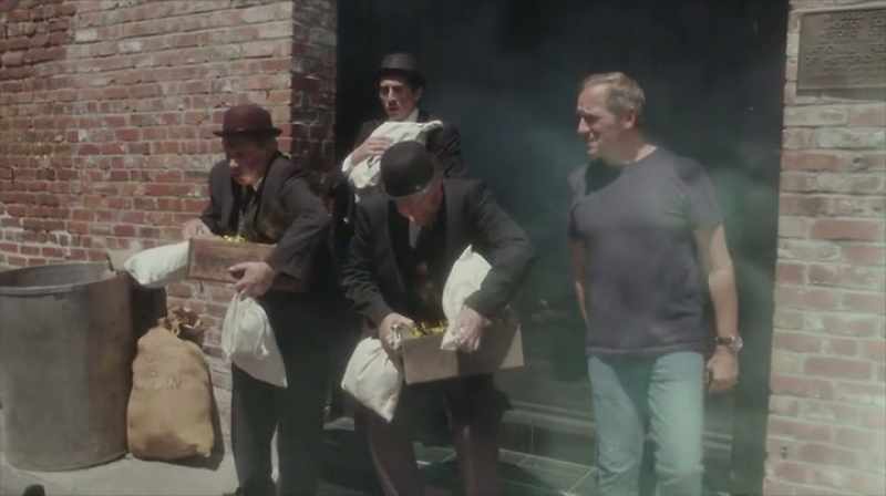 It's 1906, there's no uber, there's no lyft