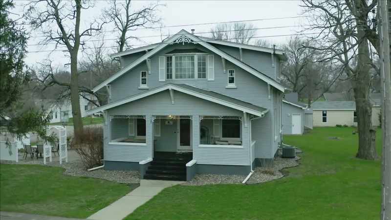 It's a Craftsman style home