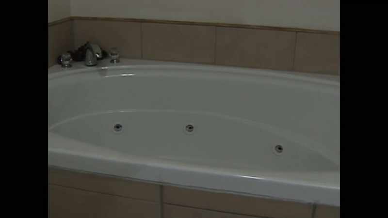 IT'S A JACUZZI TUB