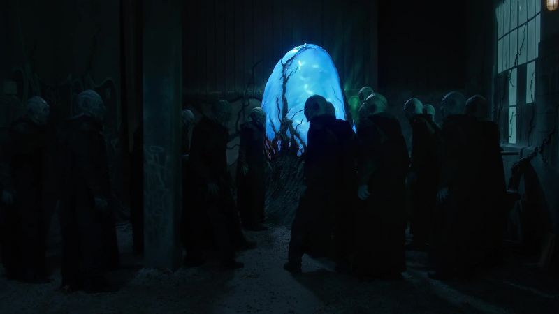 It's a Phantom Zone on Earth. - [beeping continues]