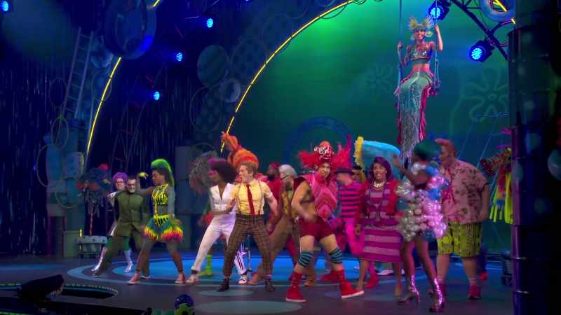 �� It's a typical - ♪ Incredible