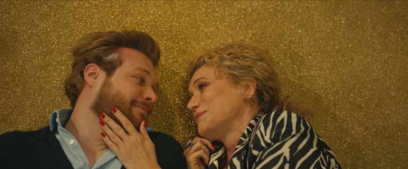 It's beautiful, boo. -How did you know all this?