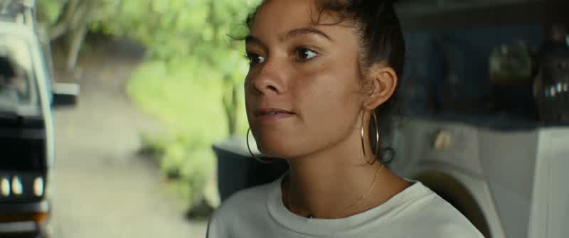 It's been hard for that girl, no?