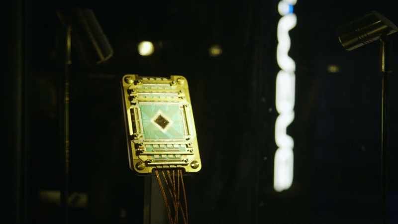 It's built on the principles of quantum mechanics