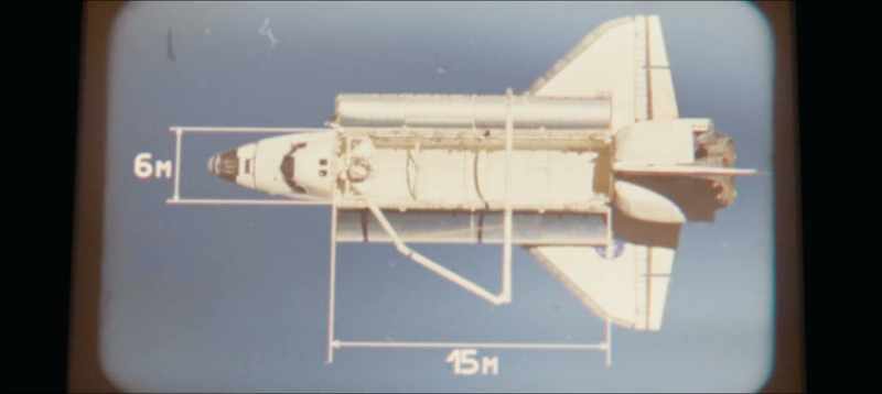Its cargo bay size is 15x6 meters, payload capacity 20 tons